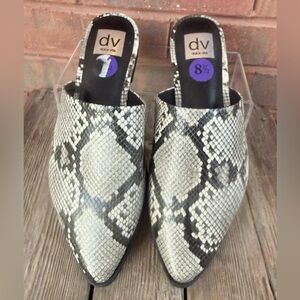 DV by Dolce Vita Ianthe Faux Snakeskin Mules Sandals Shoes Size 8.5 Black White
